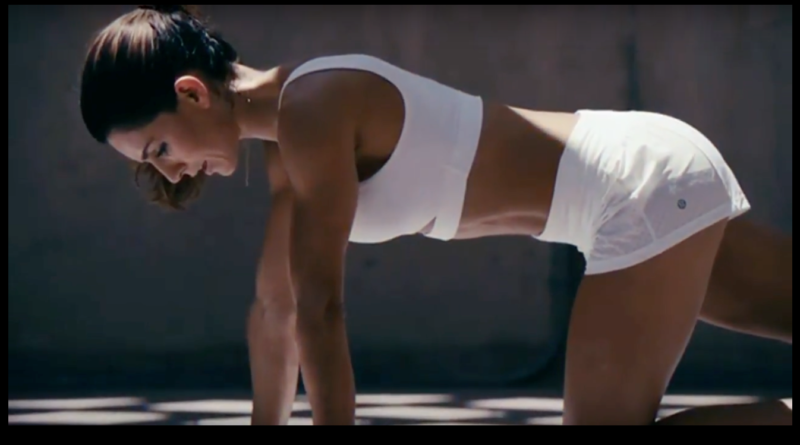 Alexia Clark: La reina del cardio y de los ejercicios para el core